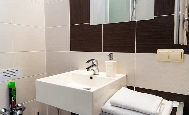 Стандарт с диваном